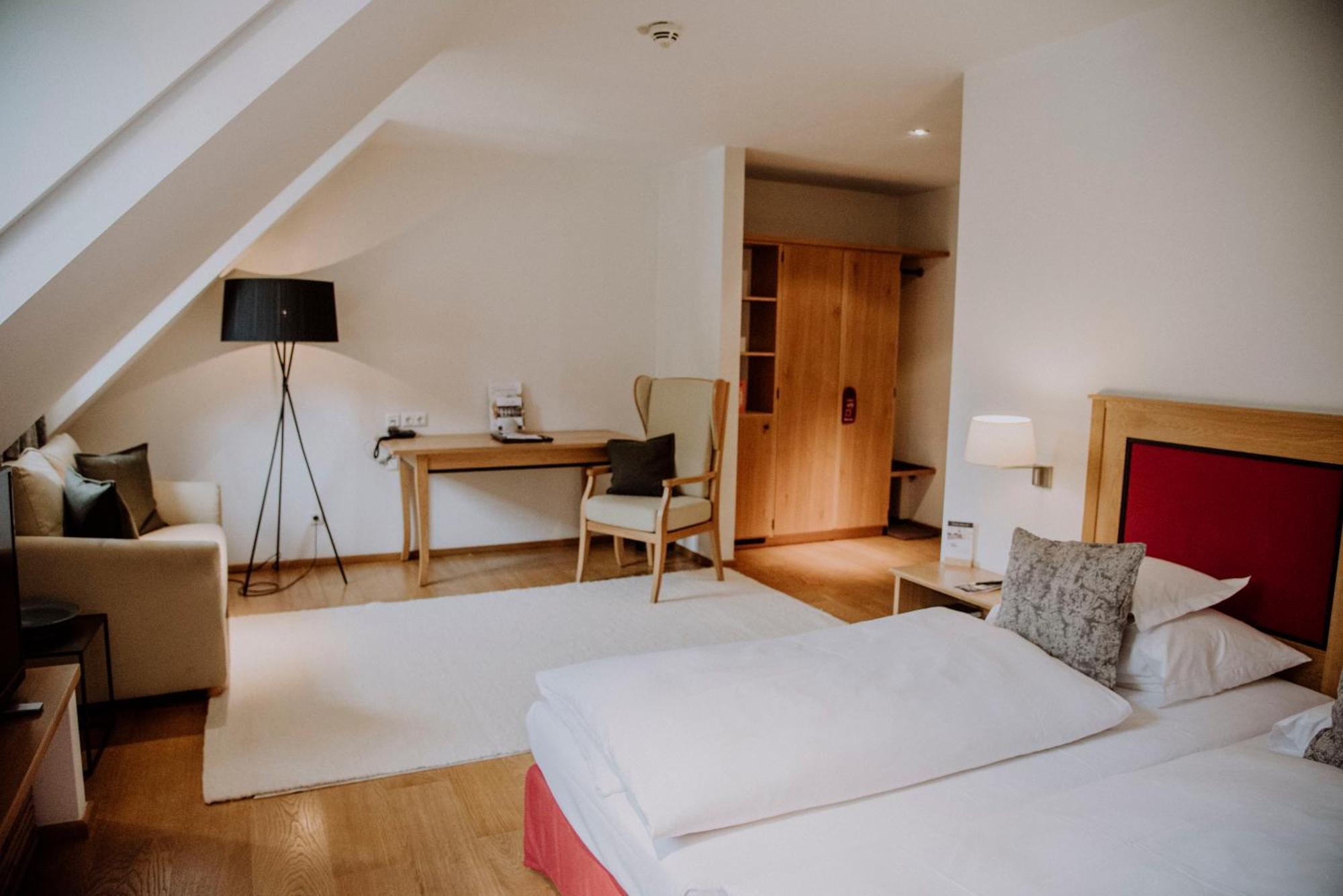 Gutshofhotel Winkler Braeu Lengenfeld  ภายนอก รูปภาพ